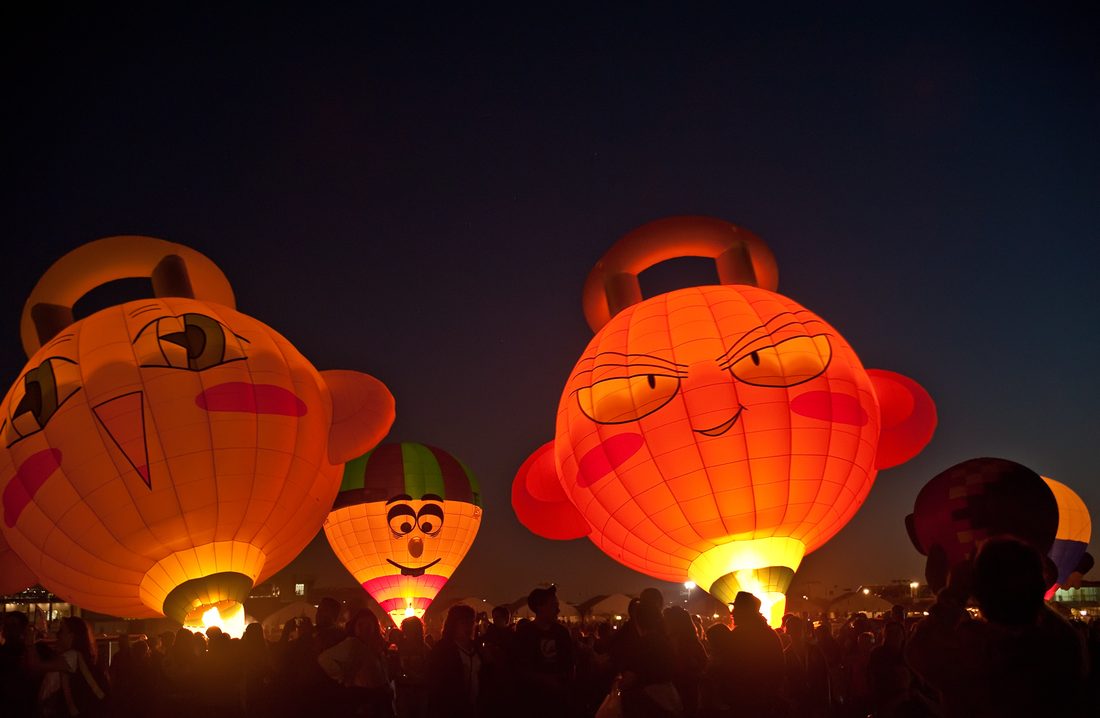 Special-shape balloon during a night glow