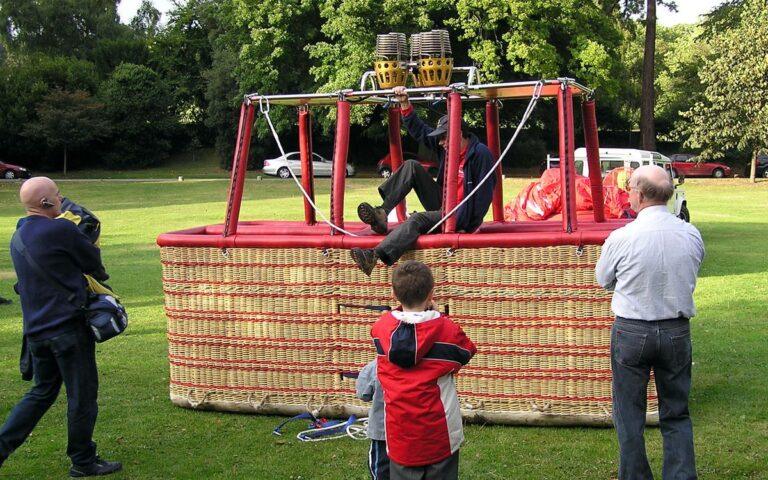 What to Expect on Your First Hot Air Balloon Ride